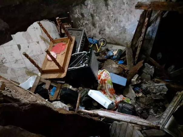 Oran : au moins 13 blessés lors d’un effondrement d’un immeuble (photos)