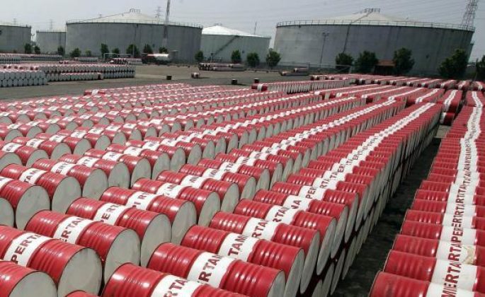 Le baril du pétrole new-yorkais à 57, 30 dollars vendredi