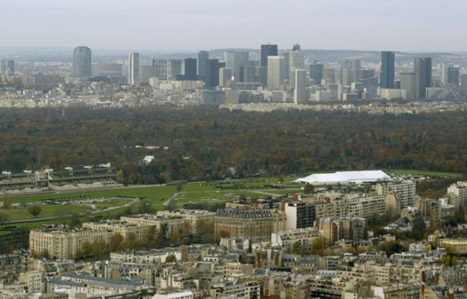 Le corps démembré d’une chanteuse algérienne retrouvé dans une forêt près de Paris