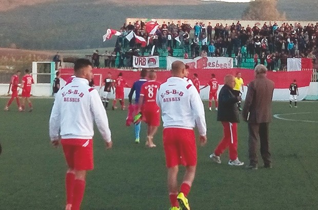 Pour encourager un club de foot local : Les autorités d’El-Tarf donnent un chèque