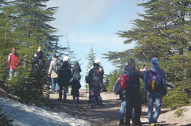 Nouvelle discipline pratiquée : Randonnée sur raquettes à Tikjda