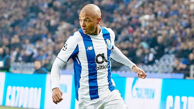 Brahimi : «On espère que cette année soit celle des titres pour le FC Porto»