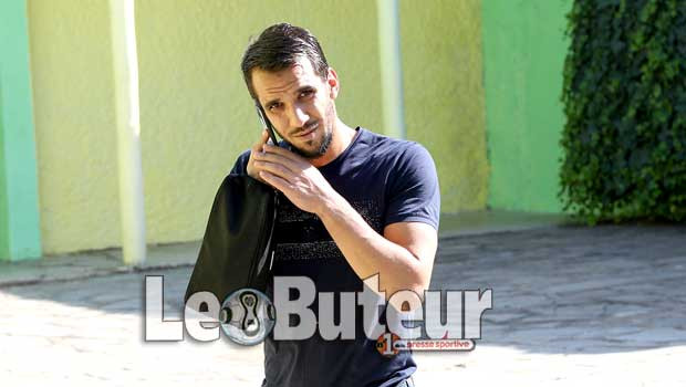 La JSK à Aïn Benian avec un seul gardien de but