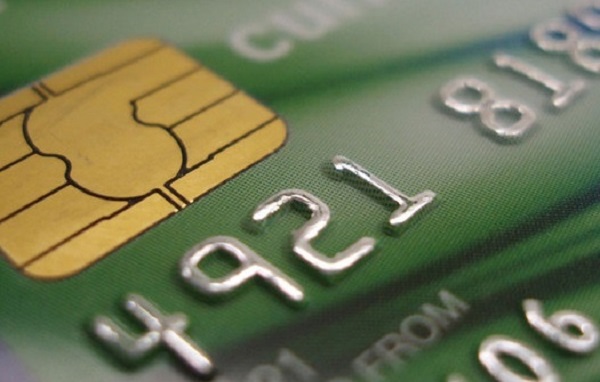 Plusieurs défis pour une carte bancaire