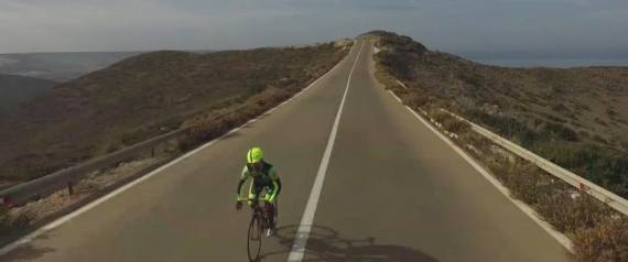 Une traversée à vélo Oran-Constantine pour encourager les Algériens à aller au théâtre