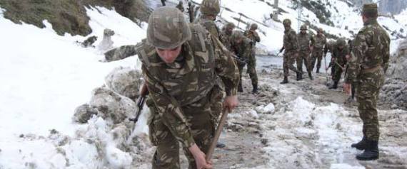 Chutes de neige: des détachements de l’ANP interviennent pour le désenclavement des zones touchées