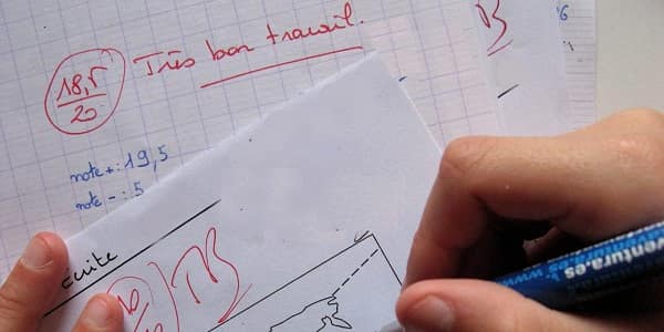 Ils ont fui le domicile à cause de mauvais résultats scolaires : La police récupère huit adolescents à Tichy