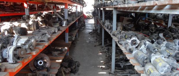 MOSTAGANEM : 18,19 tonnes de pièces de rechange de véhicules refoulées