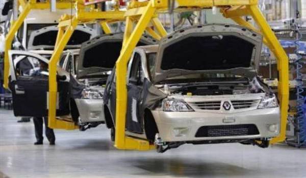 Automobile : Le gouvernement autorise 5 constructeurs en Algérie