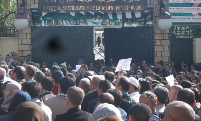 Des citoyens assiègent la mairie de Taghzout