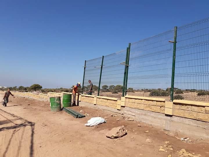 Des lots de terrain non clôturés et abandonnés à Aïn El Turck: La commission mixte lance une opération d’assainissement