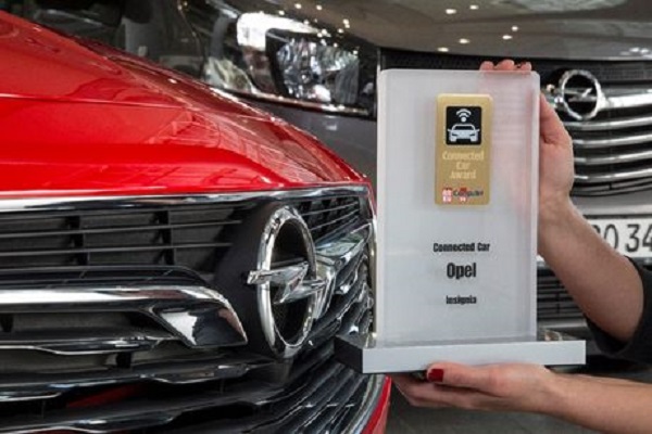 Groupe PSA : Distinction « Connected Car » pour l’Opel Insignia