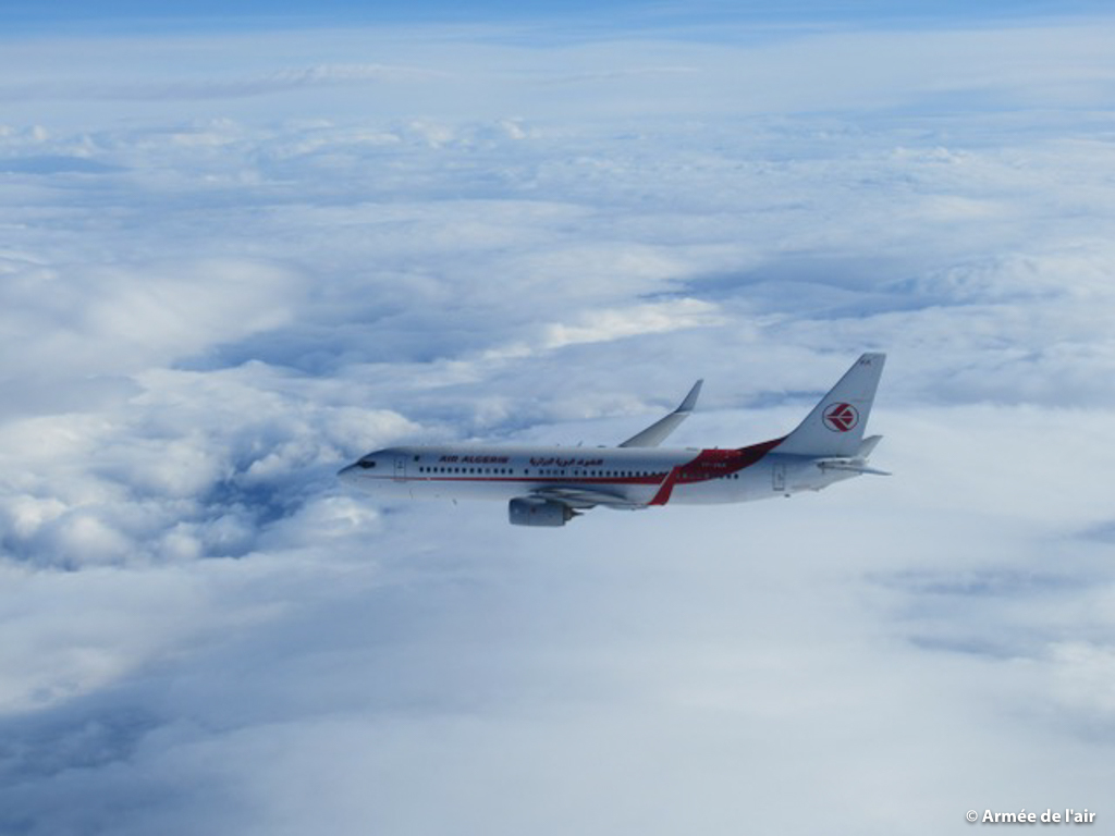 Un avion Air Algérie épinglé par l&rsquo;armée de l&rsquo;air française