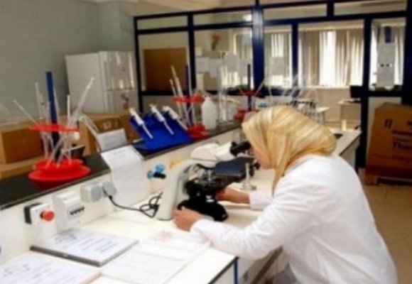 Des textes d&rsquo;application pour définir les programmes de la recherche scientifique