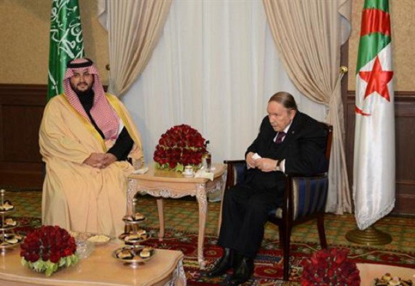 Le président Bouteflika reçoit l’Emir Turki Ben Mohamed Ben Fahd Ben Abdelaziz Al-Saoud