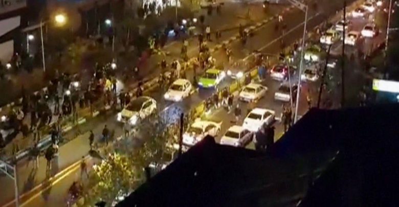 Un policier tué et trois autres blessés en Iran (TV d’Etat)