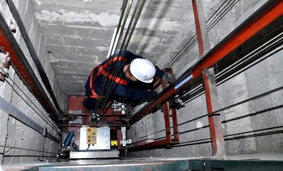 Introduction d’une nouvelle spécialité pour la maintenance des ascenseurs à Blida