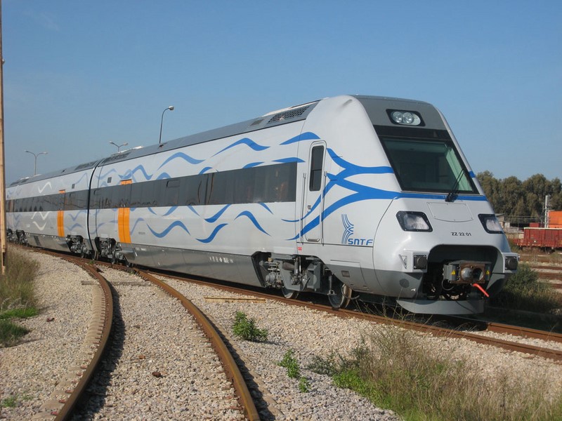 Mascara : Un enfant chute d’un train
