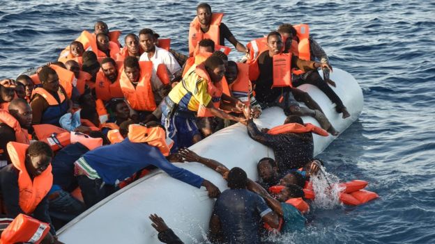 Italie : 264 migrants secourus au large de la Calabre