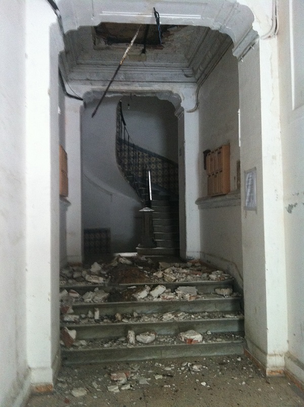 ORAN : Effondrement de la cage d’escalier d’un immeuble