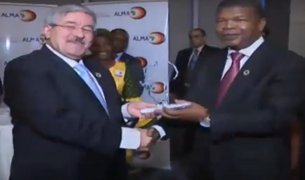 Addis-Abeba: le Président Bouteflika honoré pour son action dans la lutte contre le paludisme