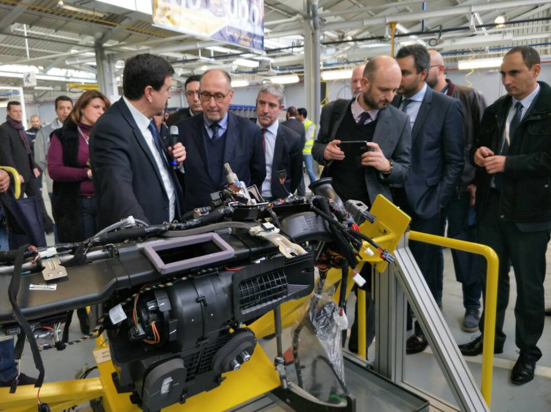 L’ambassadeur de France en Algérie visite l’usine Renault d’Oran