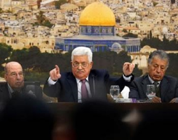 «CLAQUE DU SIÈCLE» : Les dirigeants palestiniens réunis pour répliquer à Trump