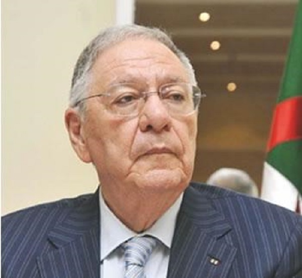 Il a ordonné à ses élus de rester à l&rsquo;écoute des citoyens : Ould Abbès au four et au moulin