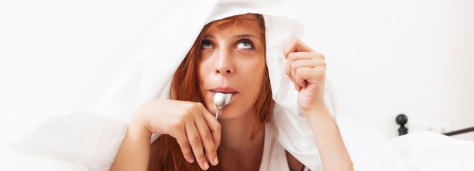 Manquer de sommeil augmente l’appétit