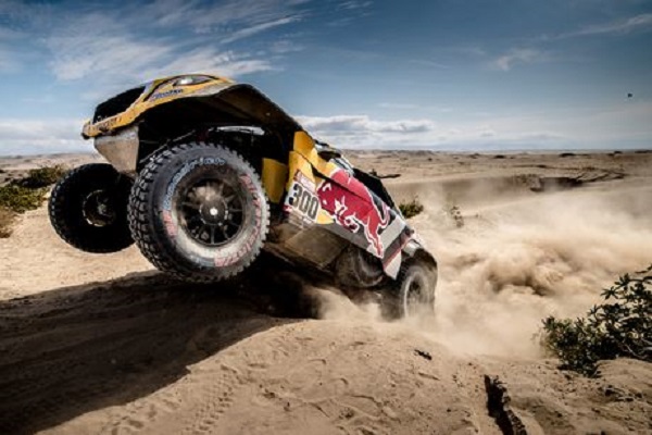 Dakar 2018 (Etape 4) : Nouveau triplé des Peugeot 3008DR Maxi