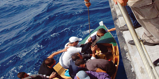 Mostaganem: Une femme meurt noyée et 4 migrants sauvé dans le naufrage d’une barque