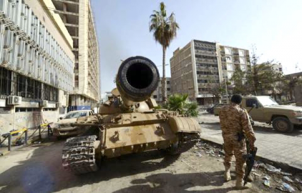 Après l’attentat ayant fait plus de 41 morts à Benghazi : Libye : regain de tension sécuritaire et surplace politique