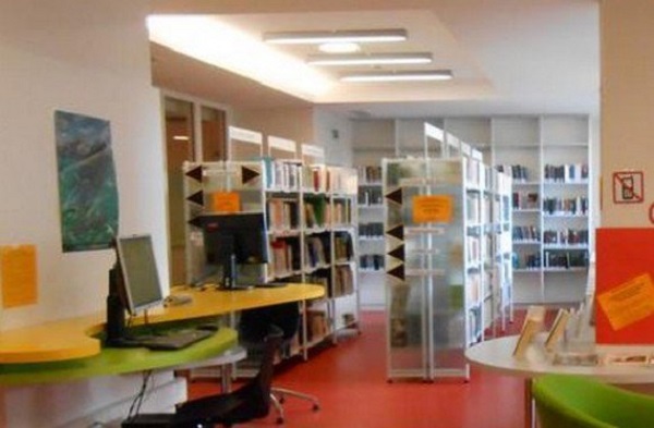 Oran: une bibliothèque installée à l’hôpital pédiatrique d’El Manzeh