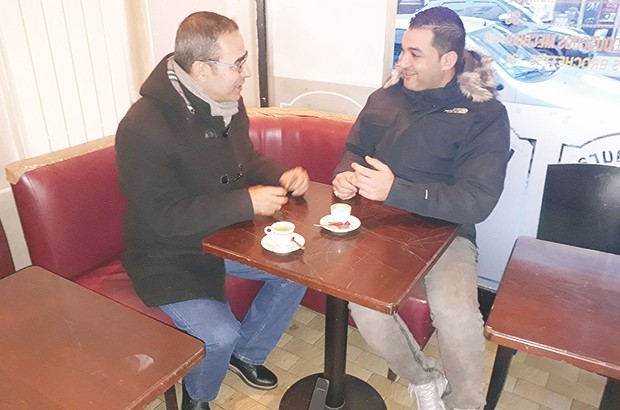 Reportage : l&rsquo;affaire des binationaux , madjer , zetchi , JSK… : Le football algérien vu par les émigrés