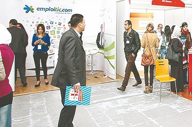 “Carrefour emploi et Carrefour formation continue” Grand rush à l’ouverture du salon