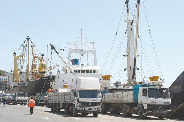GESTION DES IMPORTATIONS : L’Algérie tourne en rond