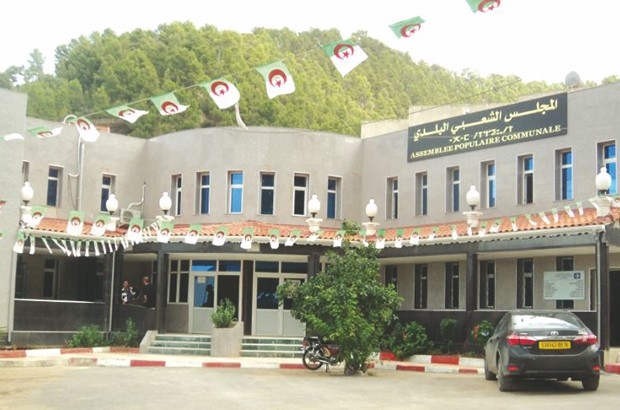 L’APC n’a pas renouvelé le contrat : Un citoyen assure gratuitement le transport scolaire