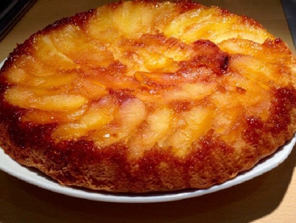 Gâteau moelleux aux pommes