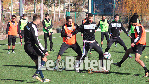 ESS : Zorgane dirige la séance