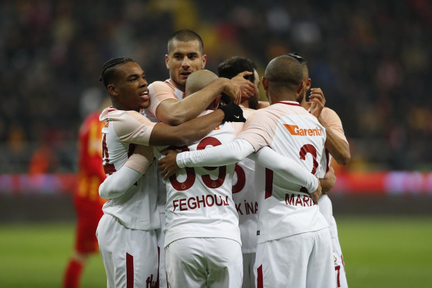 Galatasaray : Feghouli passeur décisif face à Kayserispor (Vidéo)