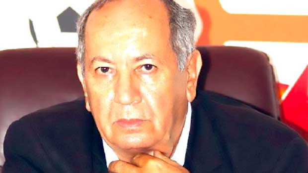 Mecherara se paye Kheireddine Zetchi et Mahfoud Kerbadj