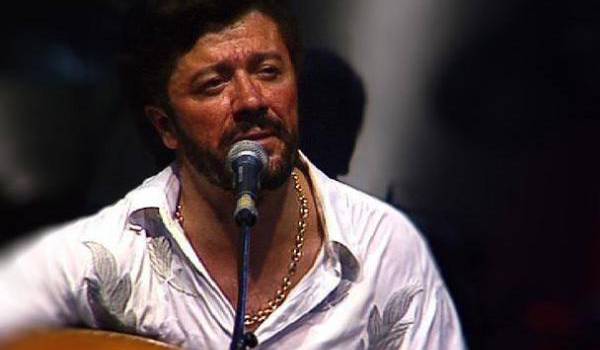 Bachir Derais et Alexandre Arcady associés dans le projet de film sur Matoub Lounès