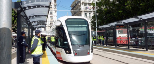 Les usagers exposes a tant de risques : Le tramway ‘’a perdu la voix’’ à Oran