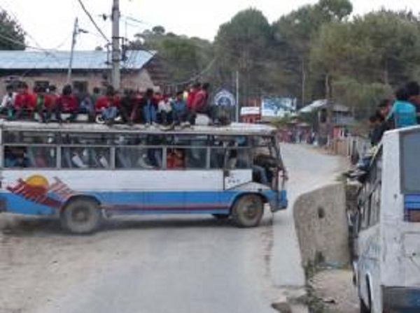 Inde : 45 morts à la suite de la chute d’un bus dans un canal