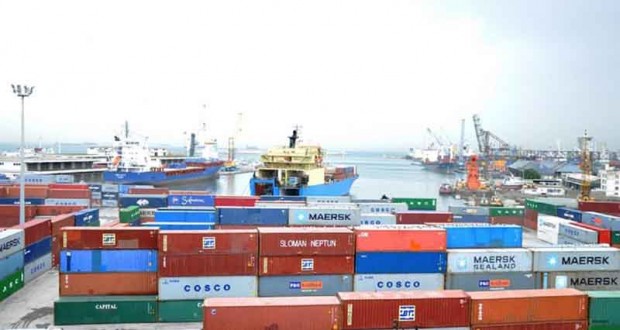 Les marchandises prhoibées s’entassent dans le port d’Alger : Une Commission pour réviser les produits blacklistés