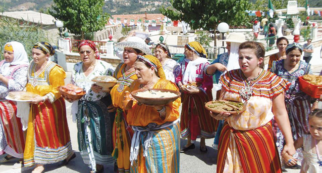 Aïn Témouchent: Patrimoine amazigh et chanson kabyle à l’affiche
