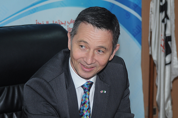 Ambassadeur de Grande-Bretagne : « 15.000 visas délivrés chaque année aux Algériens »