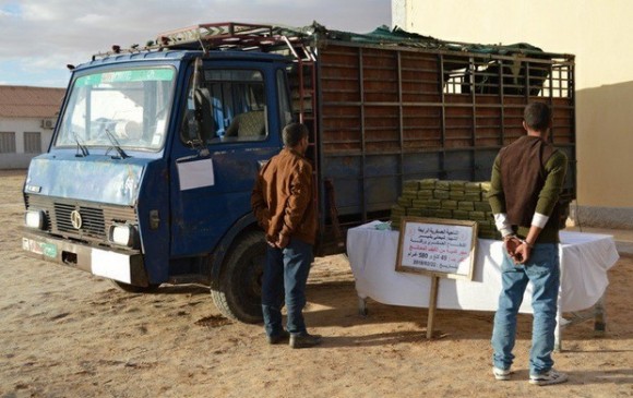 Deux contrebandiers arrêtés à Tamanrasset et In Guezzam (MDN)