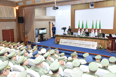 Gaïd Salah préside la réunion annuelle des cadres chargés de la formation