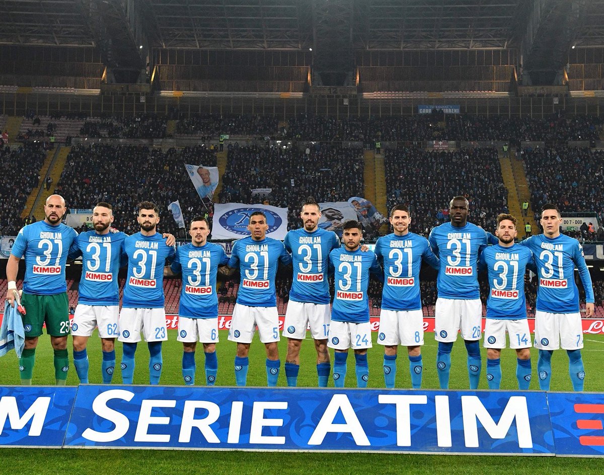 L’hommage des joueurs de Naples à Faouzi Ghoulam